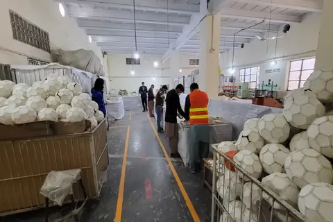 Klubben honning på krukke